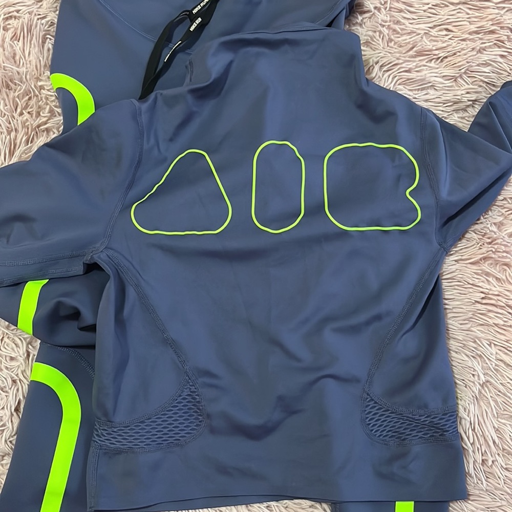 Nike set - Picture 3 of 4